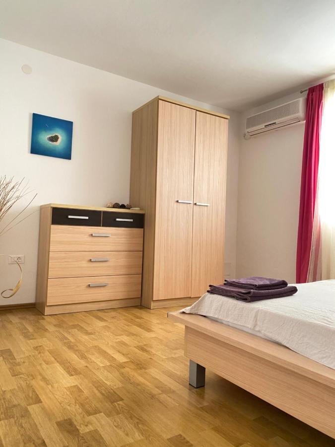 D.O.O. Yury Apartment Trogir Exterior foto
