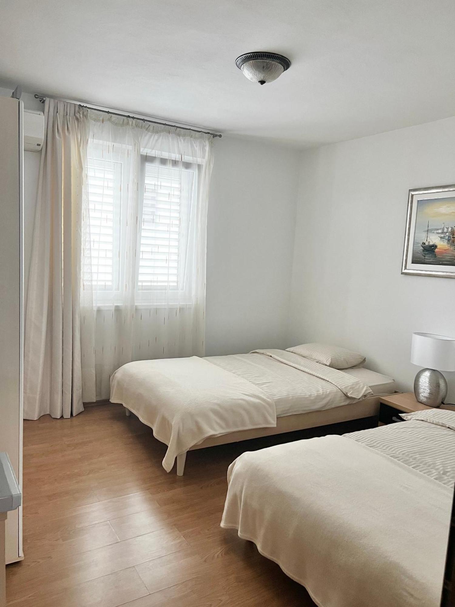 D.O.O. Yury Apartment Trogir Exterior foto